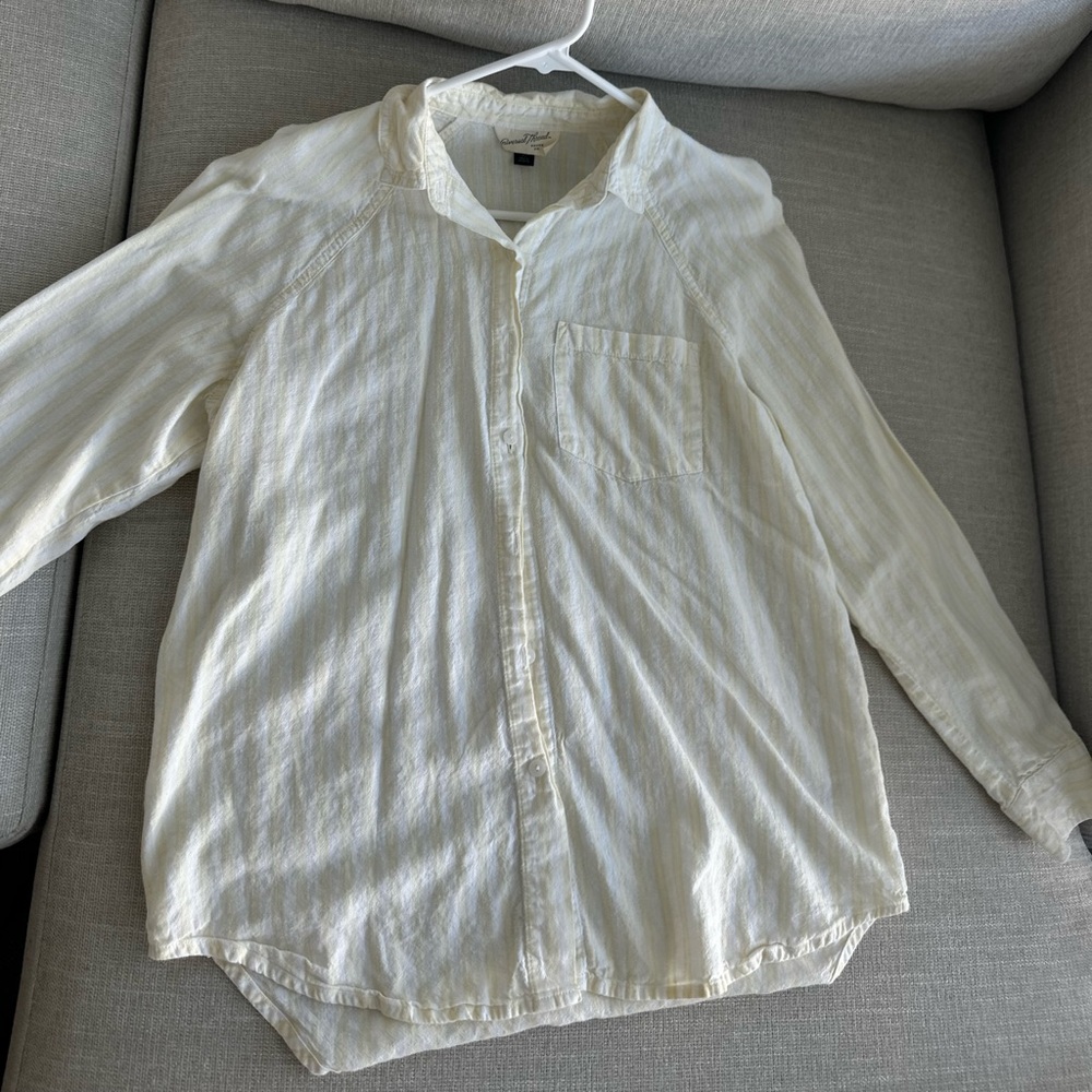 Long Sleeve Button Up Top - Picture 8 of 10